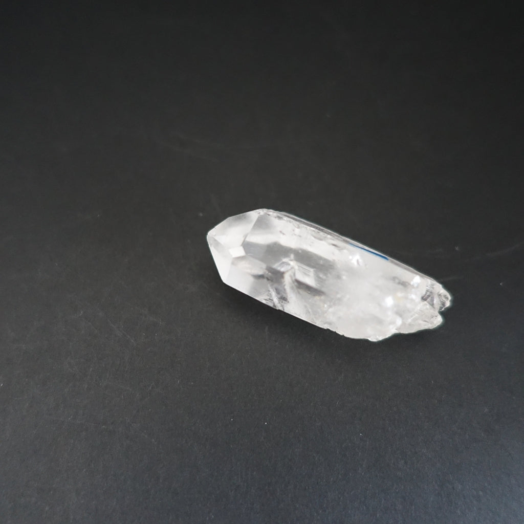 ライトニング レムリアン水晶 原石ポイント《41mm/14g/雷水晶》セーラ・デ・カブラル産