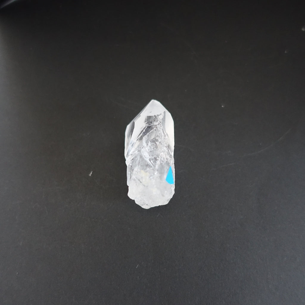 ライトニング⚡️　レインボー　雷水晶　レーザー　クリスタル　原石