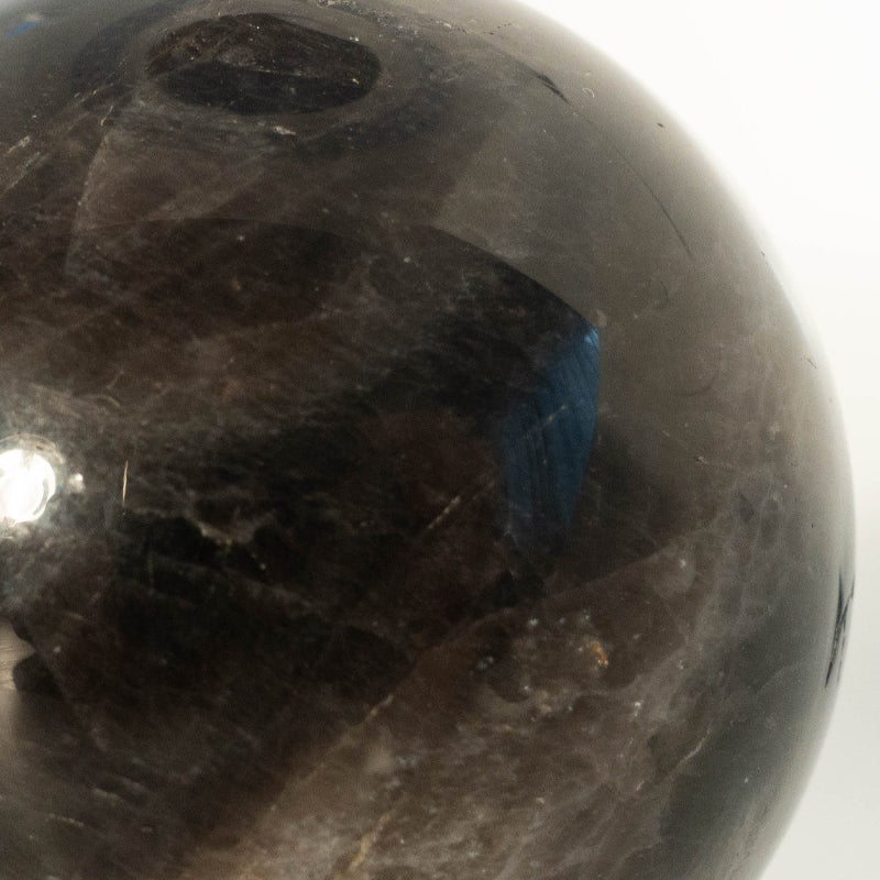 モリオン（黒水晶）丸玉《53mm球/金色台座付》チベット産